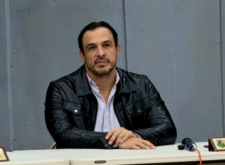 BEBEDEROARCE.jpg