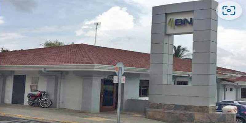 Negocios: Periodista Manuel Flores