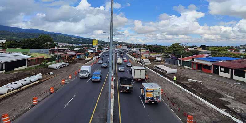 CIRCUNVALACIÓN SE TRABAJA EN MEJORAR EL TRÁNSITO POR LA ZONA