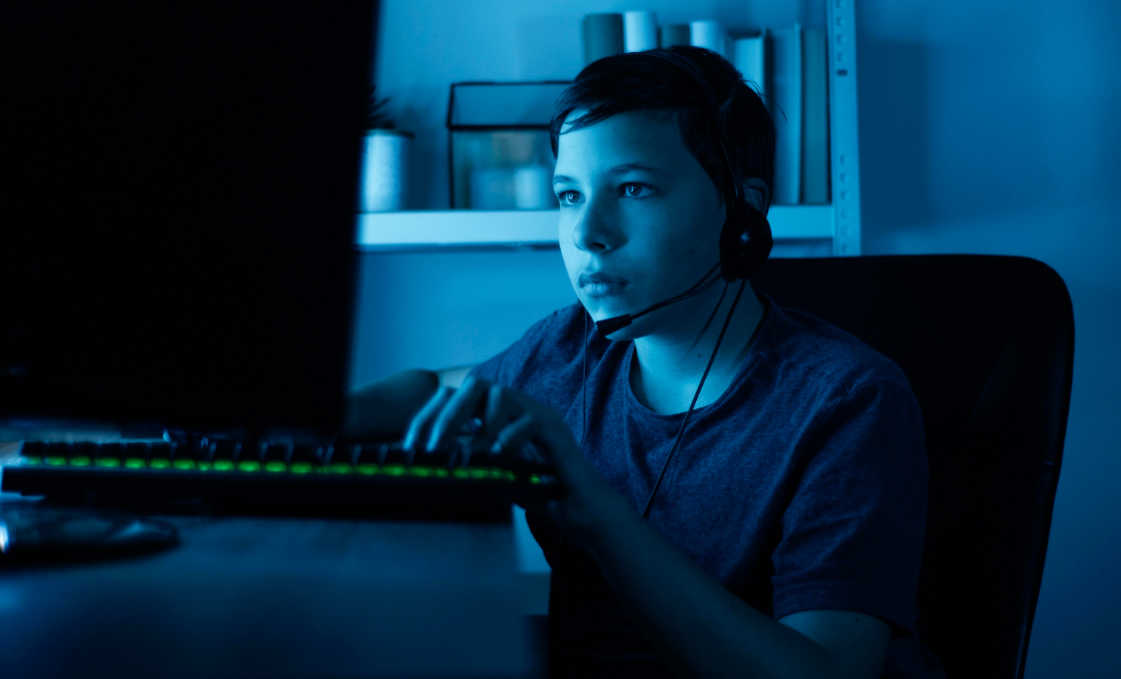 Noticias: Periodista Manuel Flores