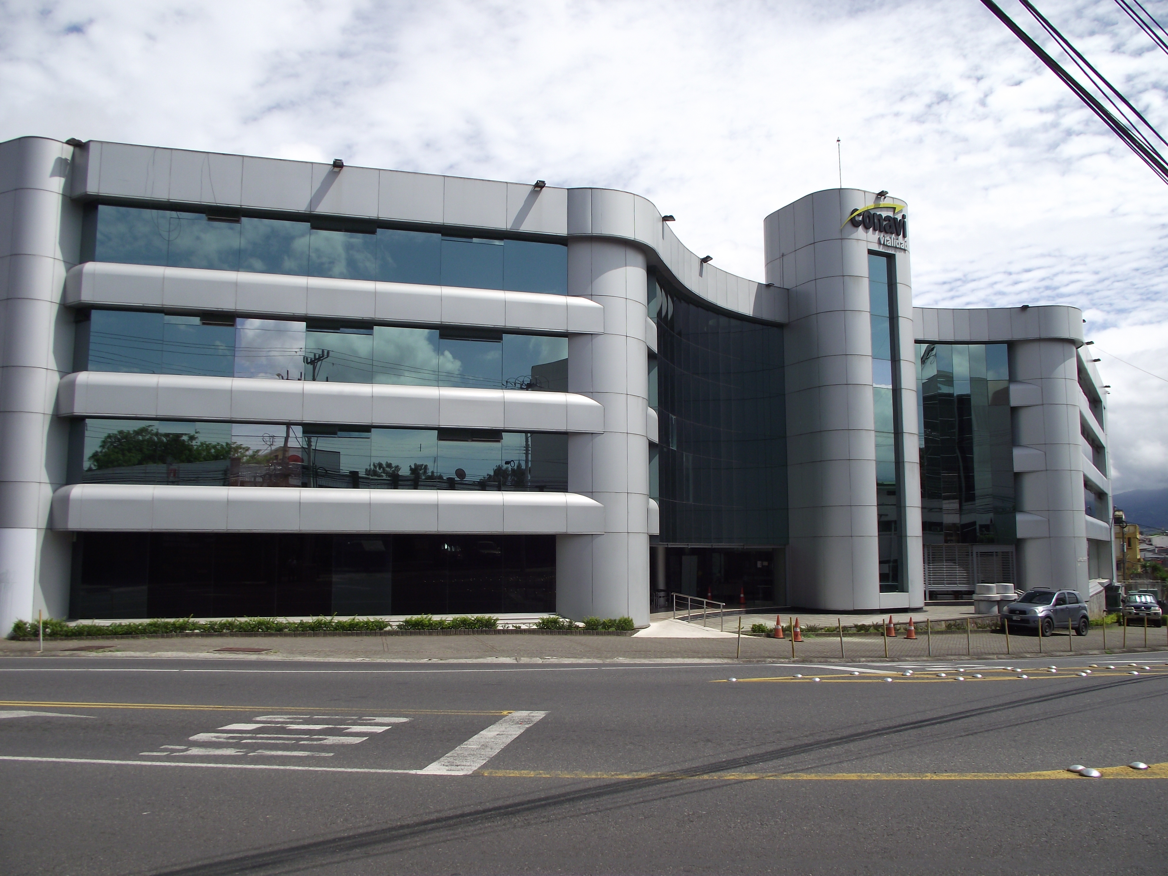 Noticias: Periodista Manuel Flores