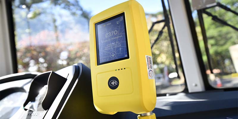 Noticias: Periodista Manuel Flores