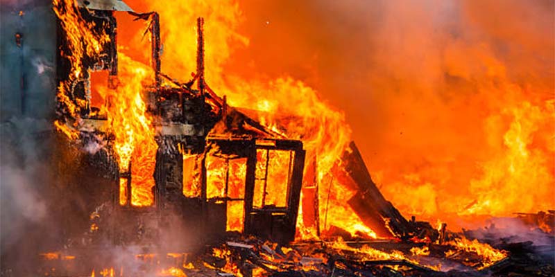 Noticias: Periodista Manuel Flores