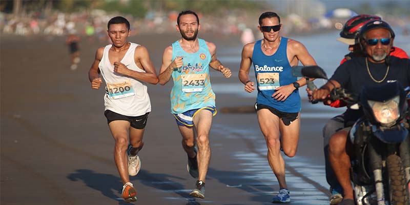 Deportes: Periodista Manuel Flores