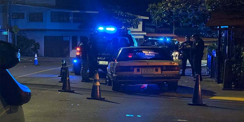 Noticias: Periodista Manuel Flores