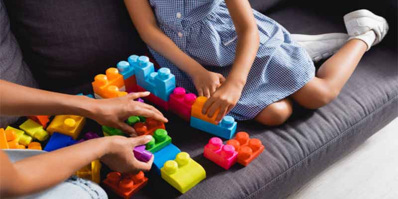 ¿Qué es la Legoterapia y cómo ayuda al desarrollo de habilidades blandas en niños y niñas?