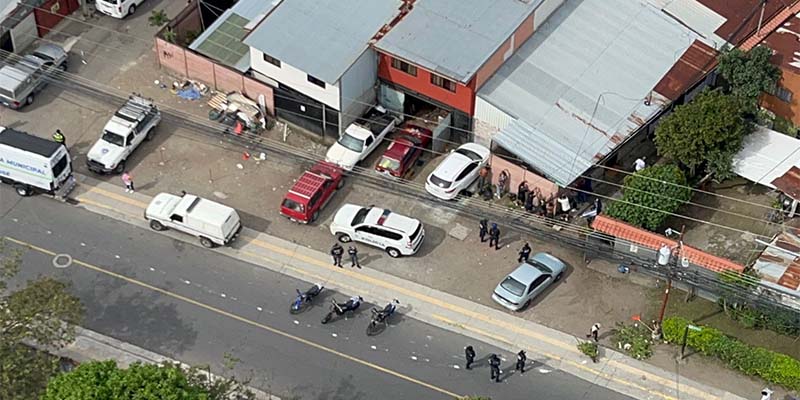 Noticias: Periodista Manuel Flores